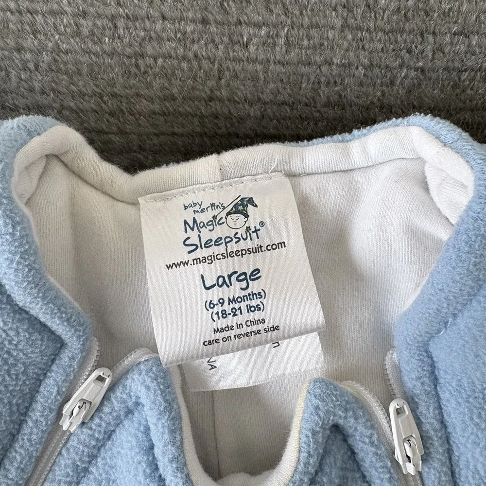 Baby Merlins Magic Sleepsuit Size Large 6-9 Months 18-21 LBS Light Blue